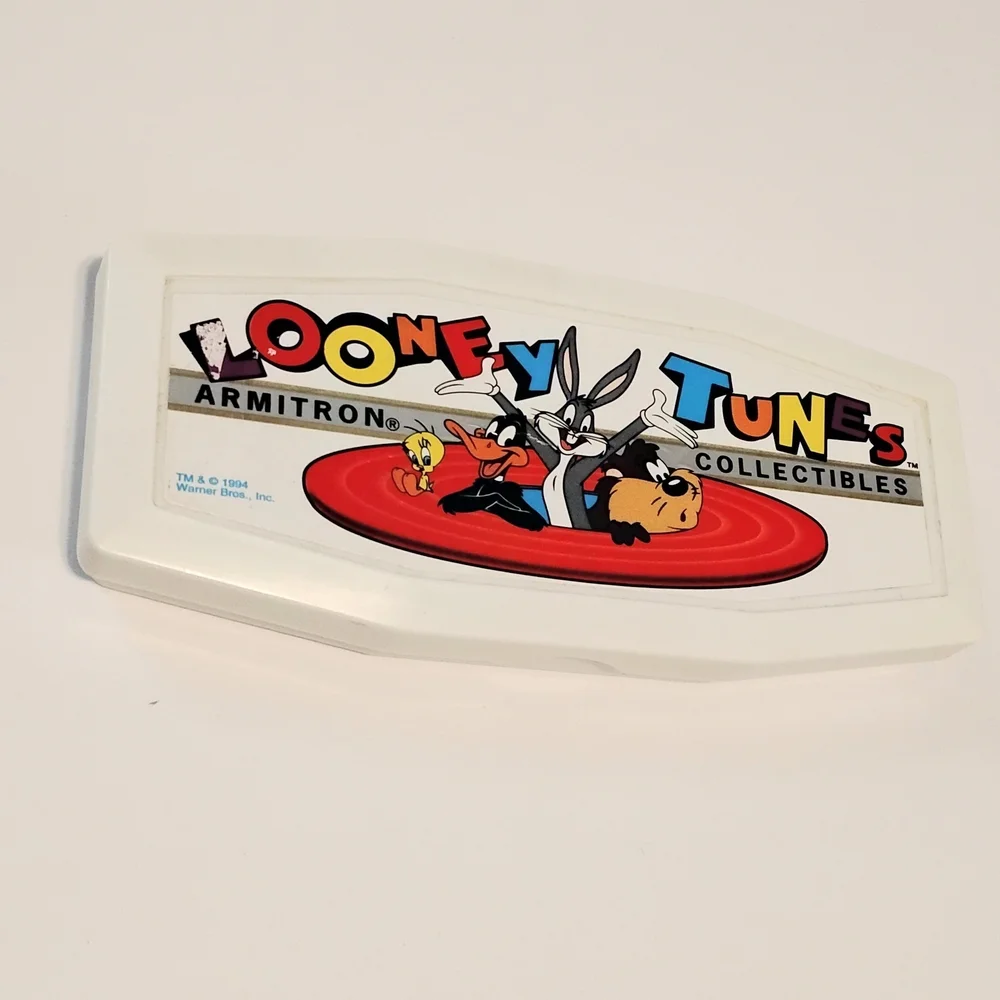 Armitron Looney Tunes Taz Manian Devil Collectible Pocket Watch